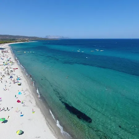 250 Metri Dal Mare Budoni